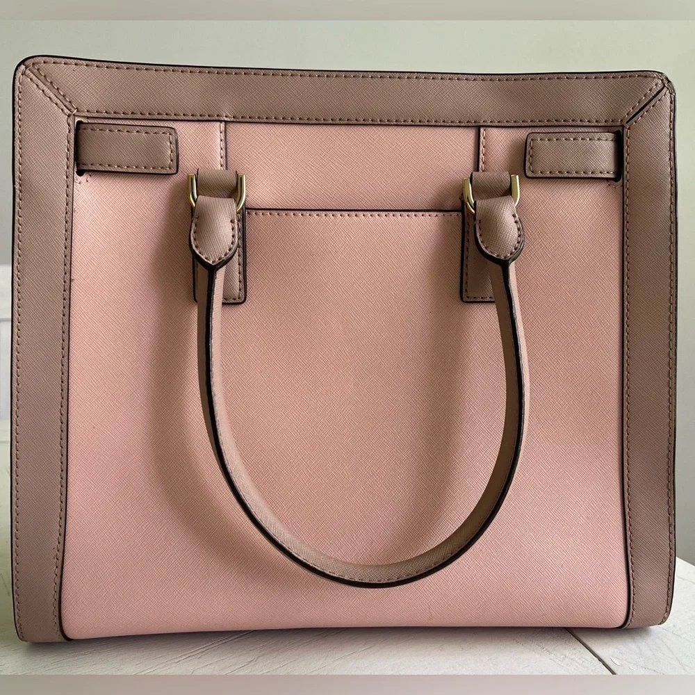 Michael Kors Dillion Bag Pastel Pink - Picture 3 of 8